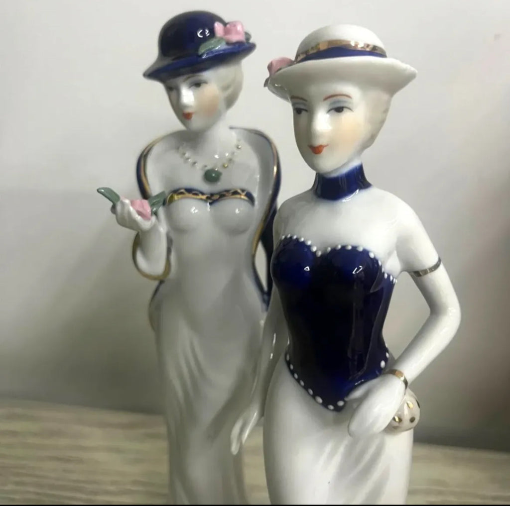 Bleu Blanc The Lady Club: Porcelain Statues