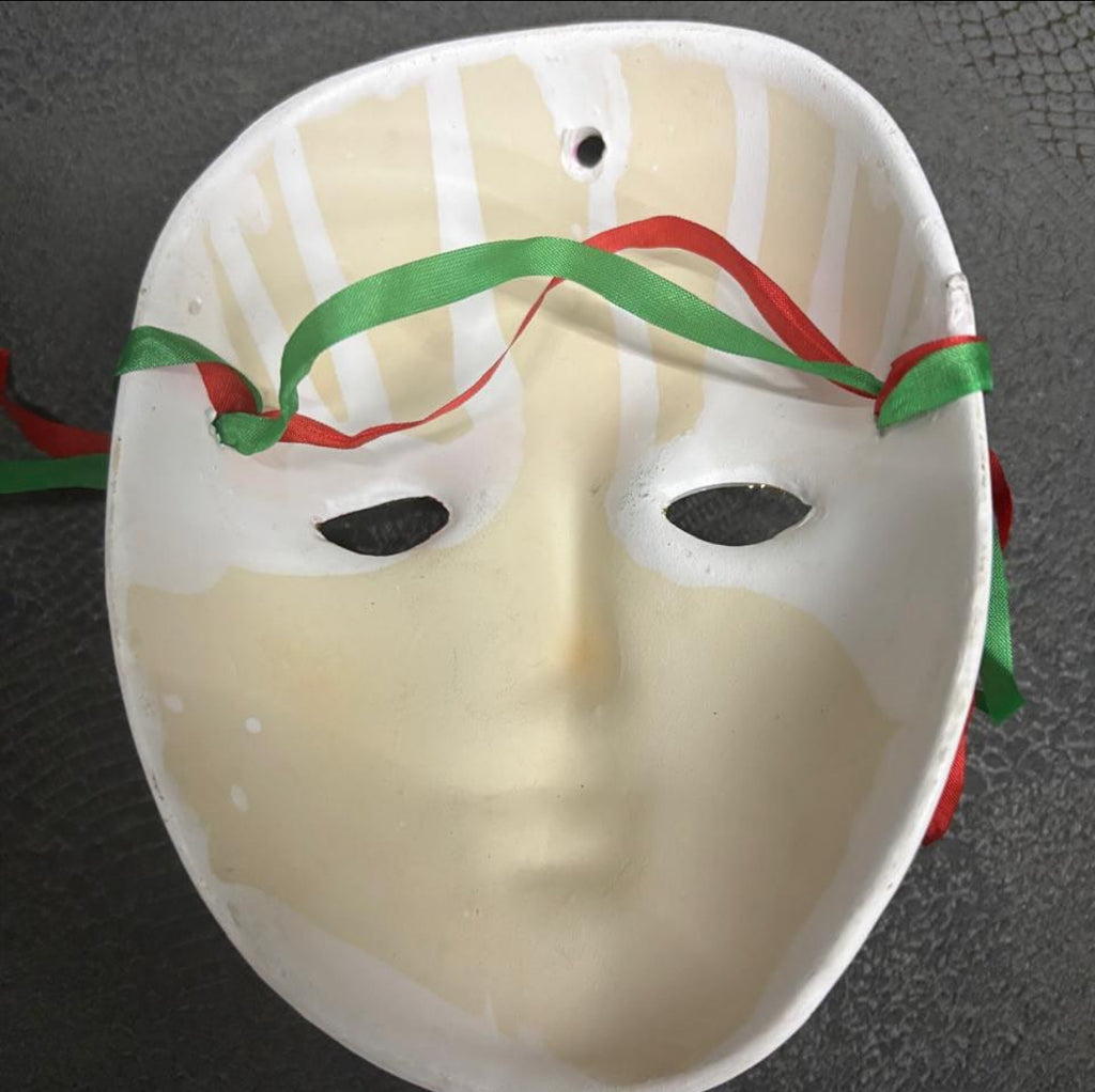 Porcelain Wall Mask