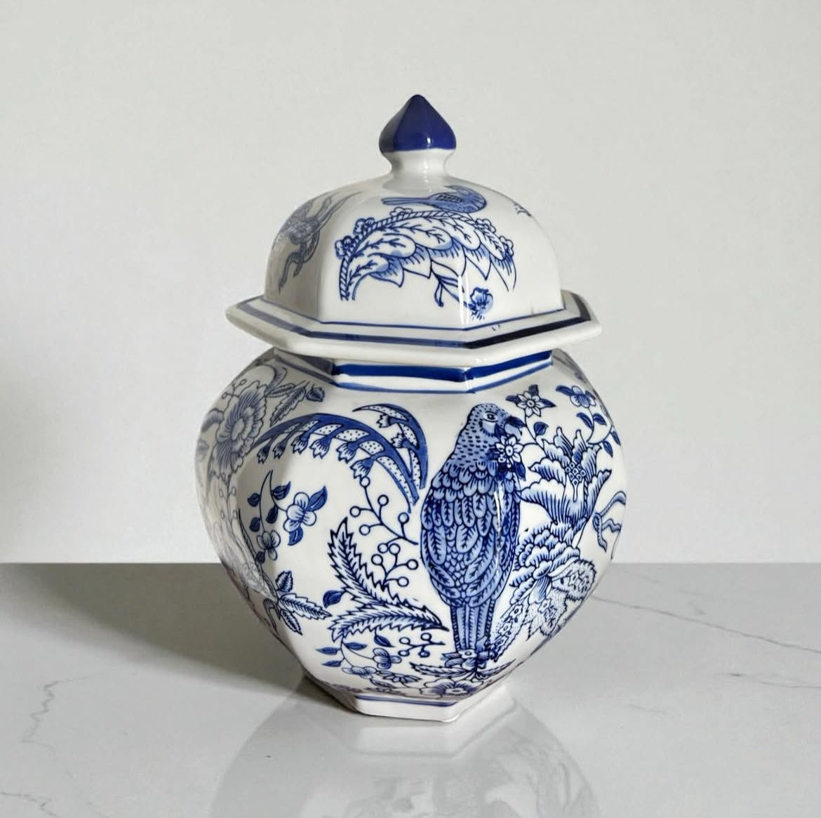 Bleu Blanc Hand-Painted Potiche with Parrot & Floral Motifs