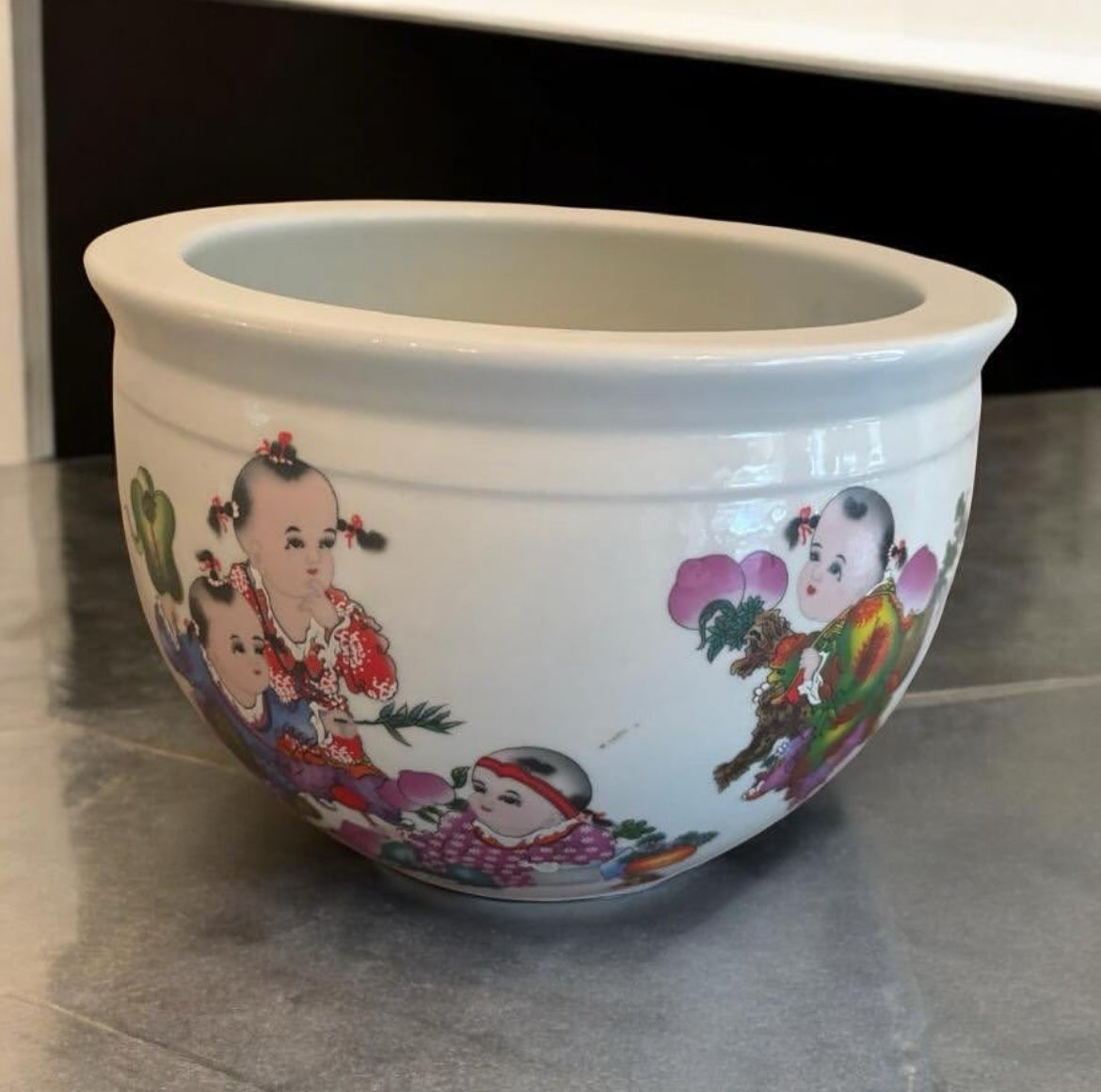 Antique Canton Cachepot – Red Seal – Japanese Children Motif