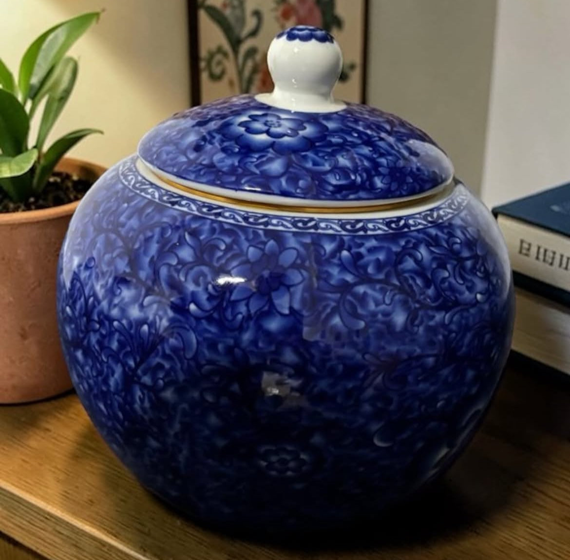 Bleu Blanc Potiche with Brass Twist-Lock Lid