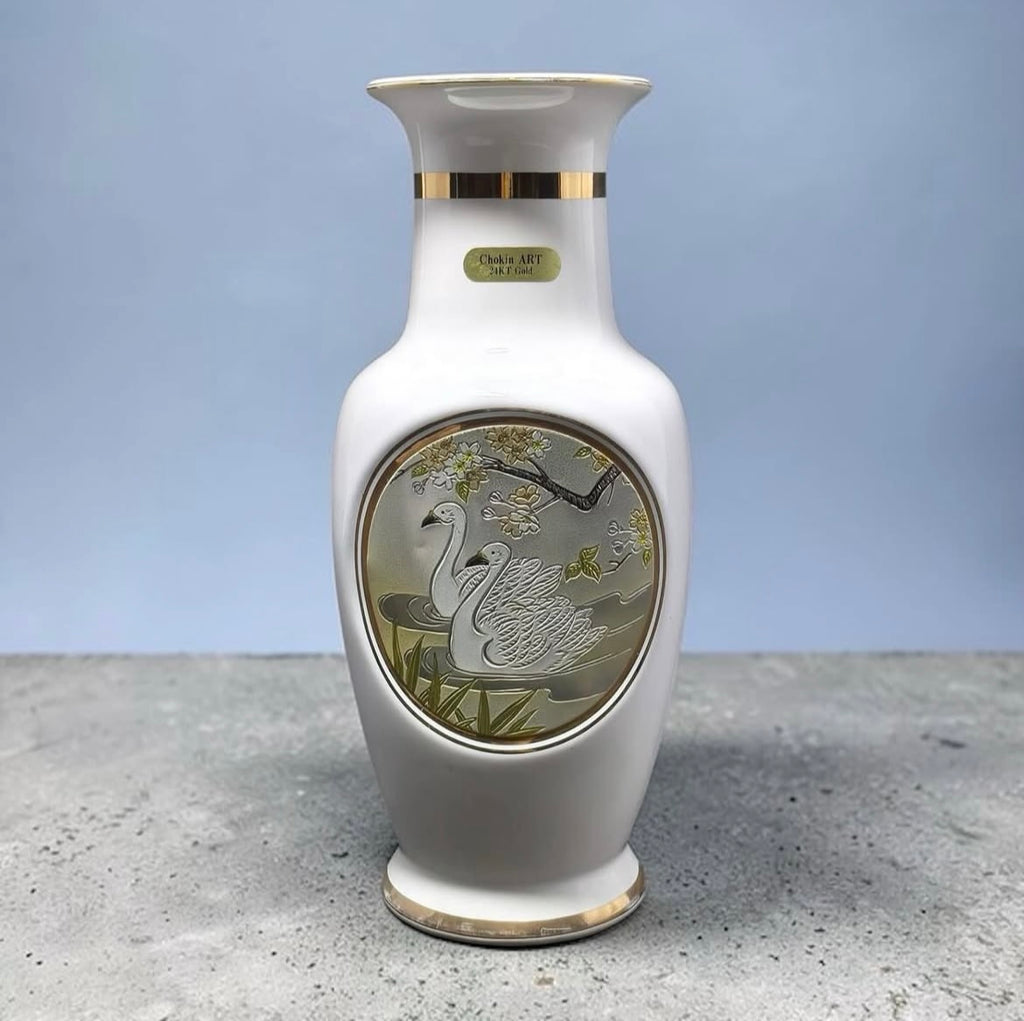 Japanese Porcelain Vase – Chokin Art
