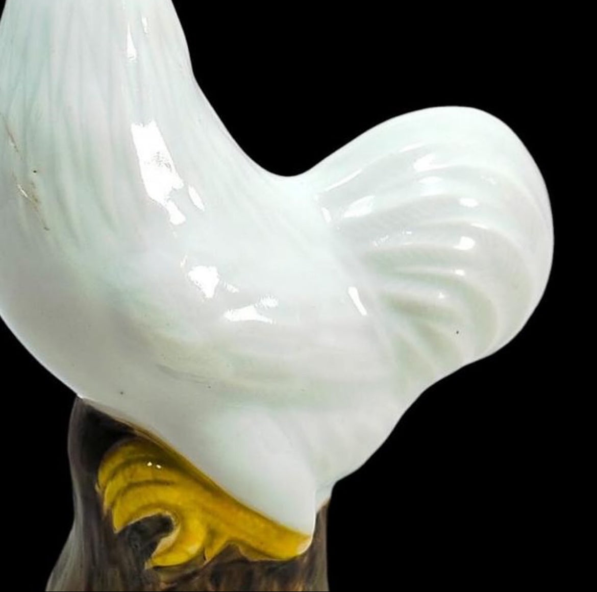 Vintage Chinoiserie Rooster Figurine – Hand-Made Porcelain