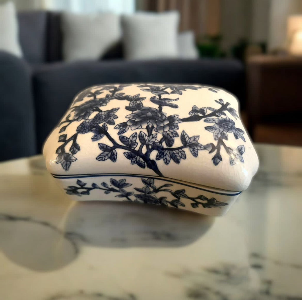 Bleu Blanc Box: Antique Style, White & Blue Floral Design