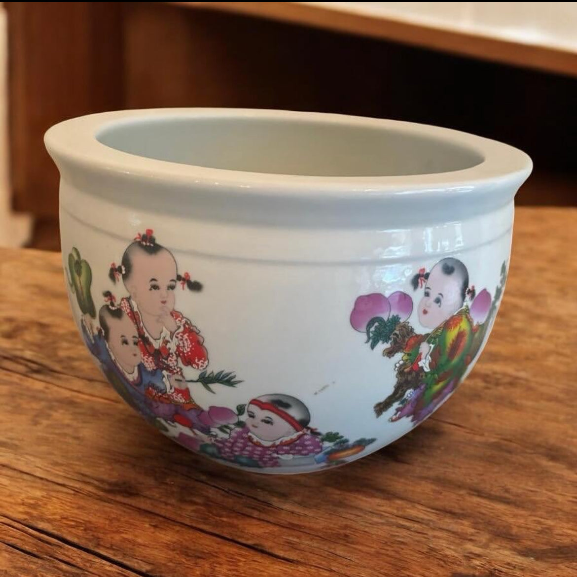 Antique Canton Cachepot – Red Seal – Japanese Children Motif
