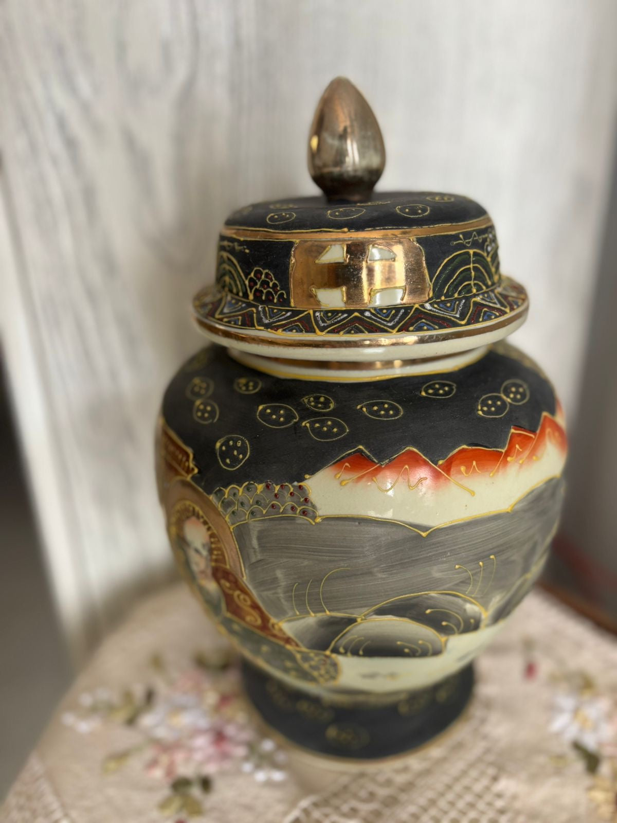 Rare Satsuma Porcelain Vase – Stamped – Raised Work with Gold Detailing