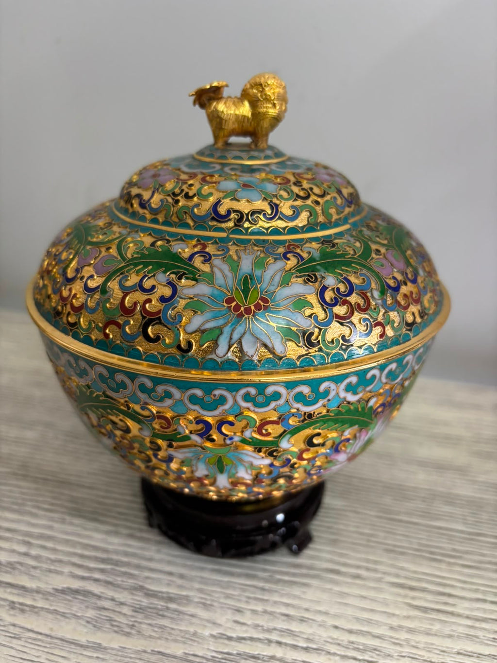 Raised Cloisonné Lidded Jar with Lion Finial – Wooden Base