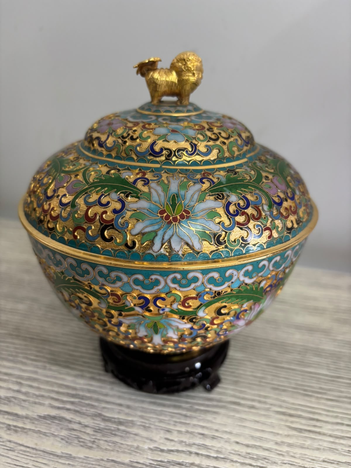 Raised Cloisonné Lidded Jar with Lion Finial – Wooden Base