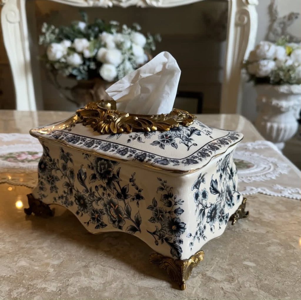 Elegant Bleu Blanc Tissue Holder
