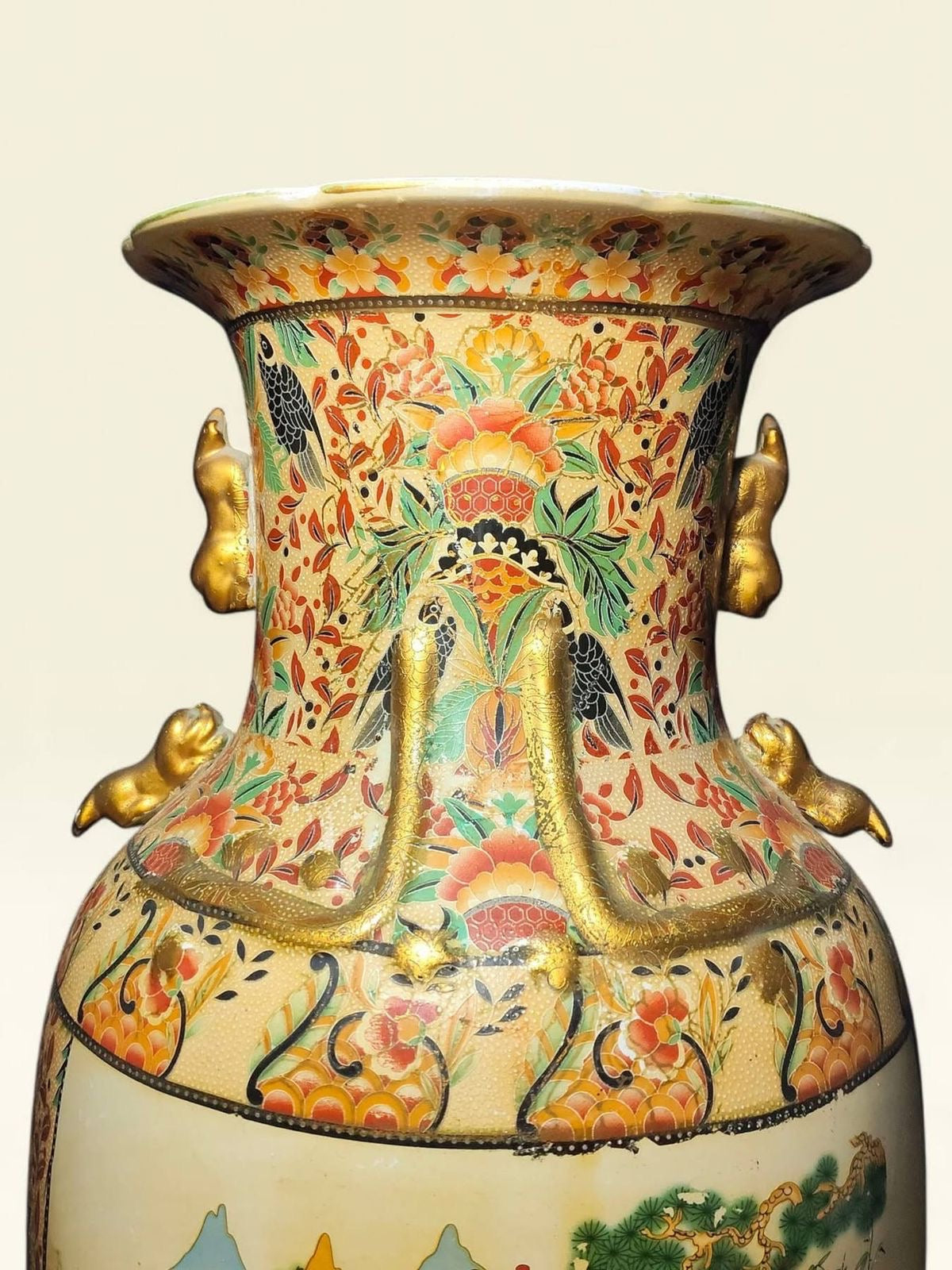 Large Chinoiserie Porcelain Vase – Raised Miniature Artwork – Hand Made with Gold Detailing