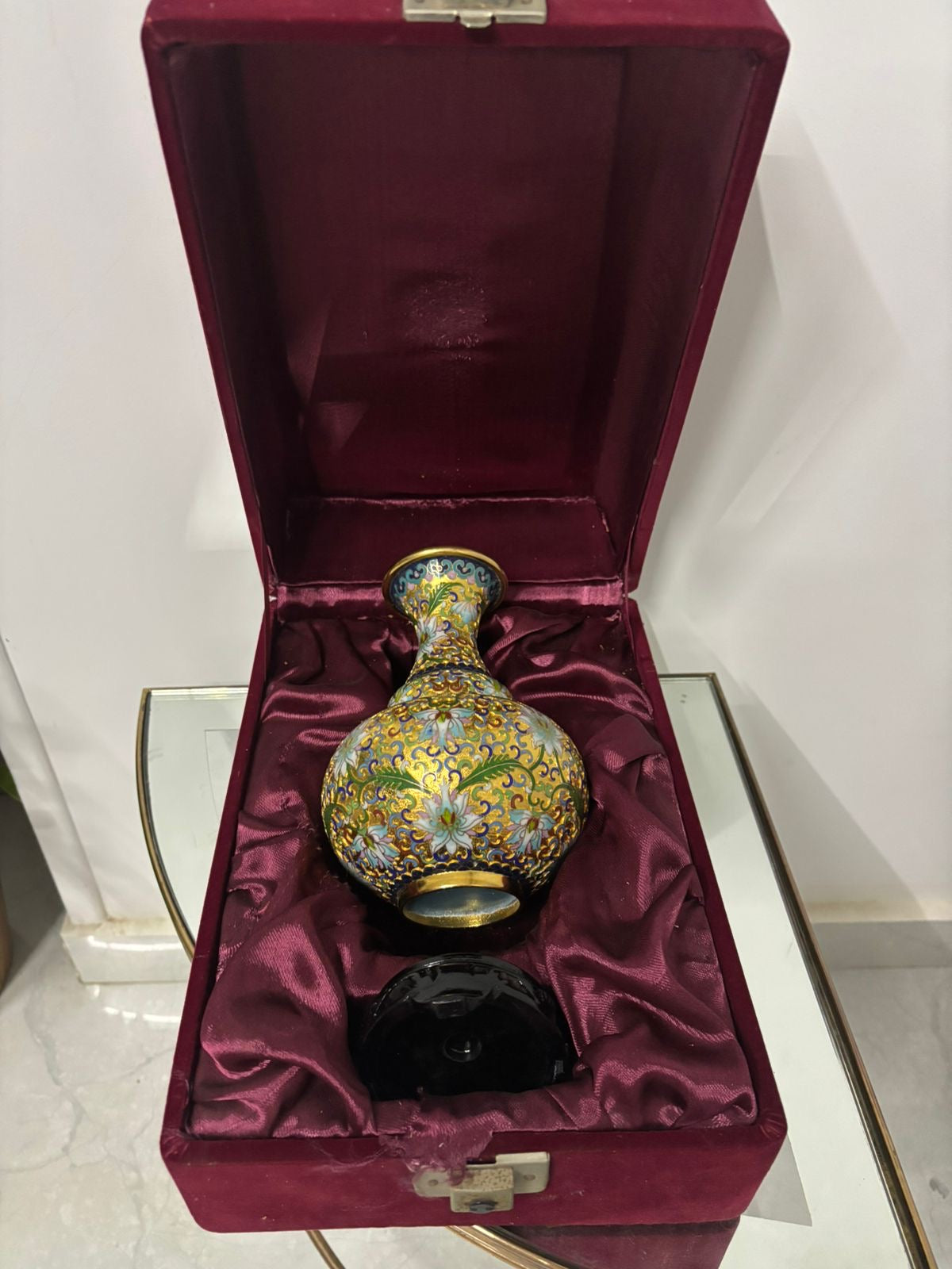 Cloisonné Vase with Raised Detailing – Original Velvet Box