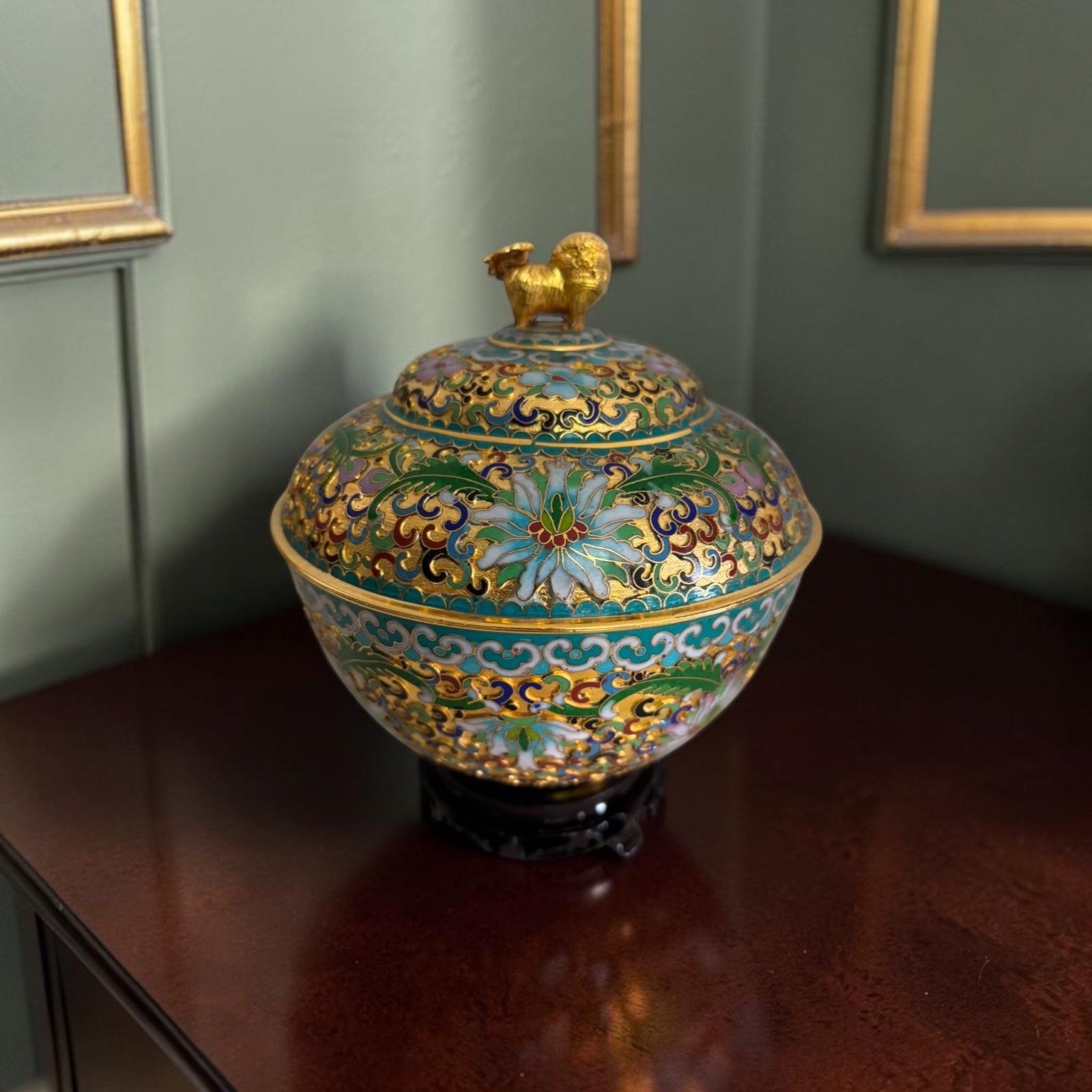 Raised Cloisonné Lidded Jar with Lion Finial – Wooden Base