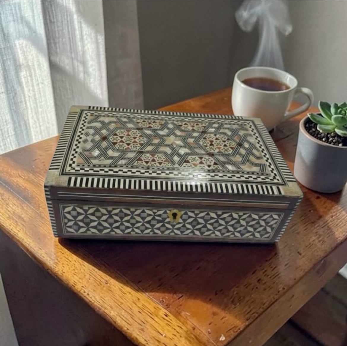Luxury Mother-of-Pearl Box