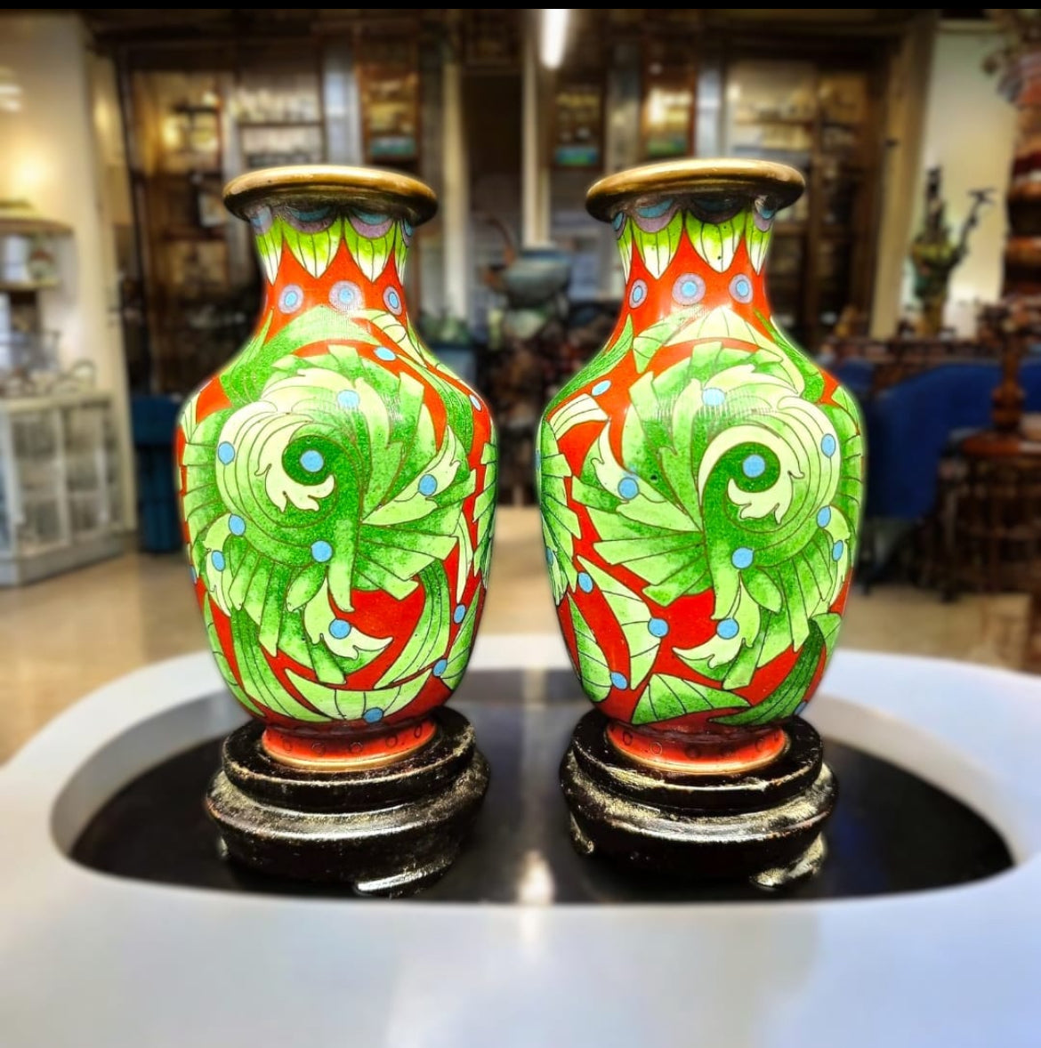 Cloisonné Vase: Colorful Design