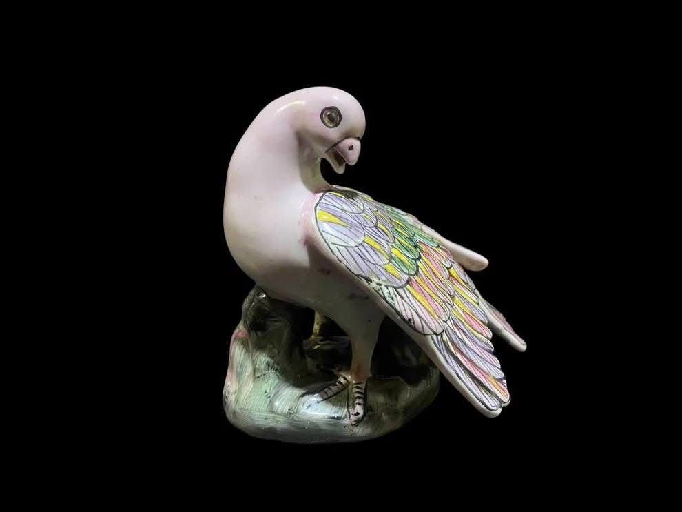 Bird Chinoiserie Figurines – Hand-Painted & Hand-Formed