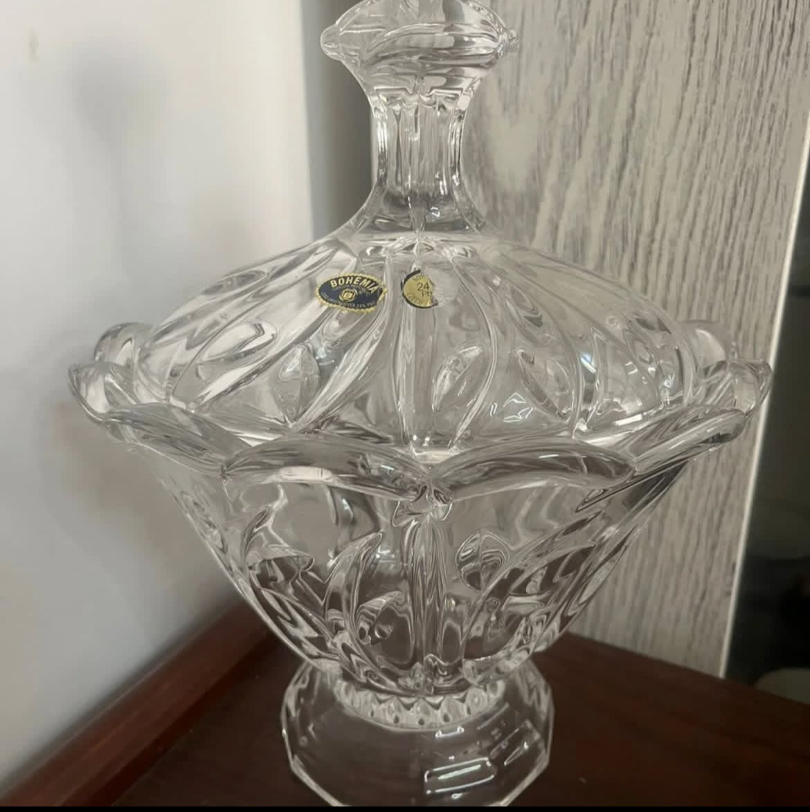 Exquisite Bohemian Crystal Bonbonniere