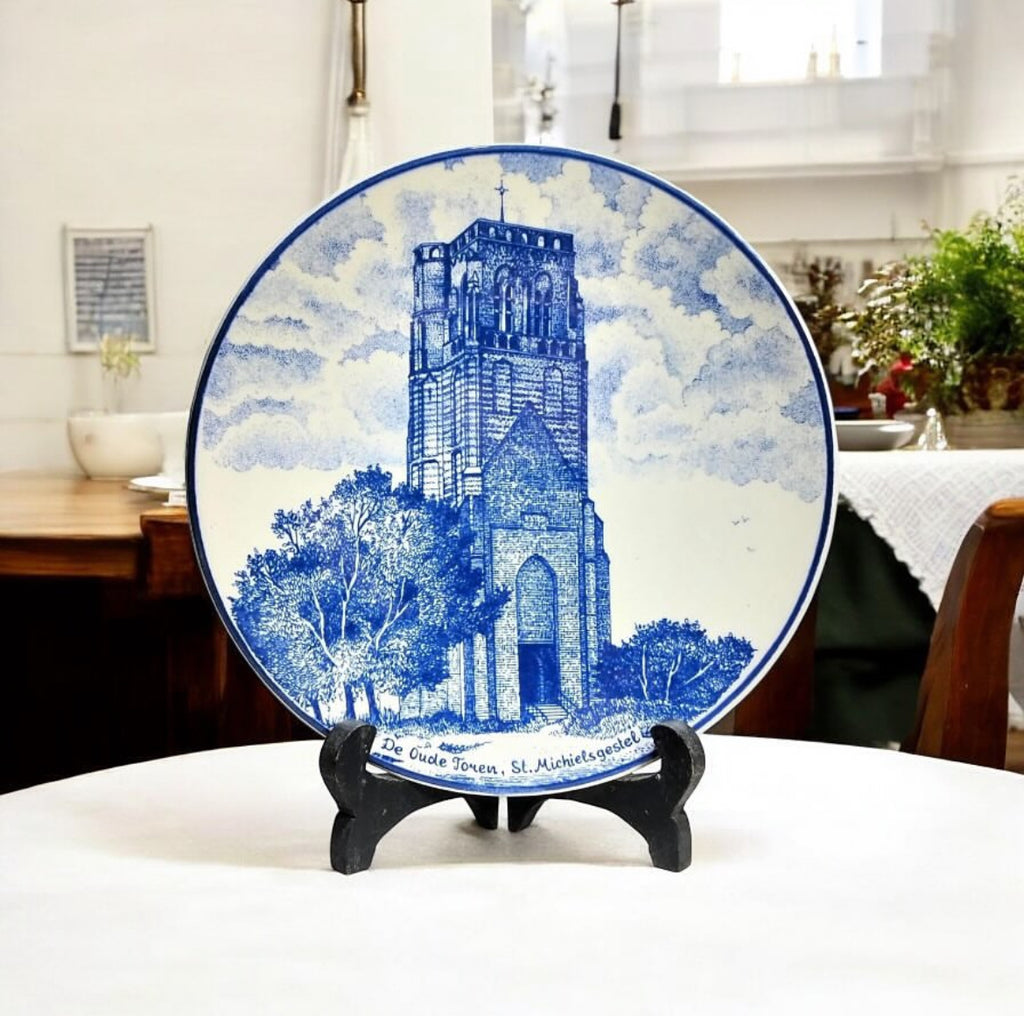 Dutch Delft Bleu Blanc Porcelain Plate – Miniature Scene