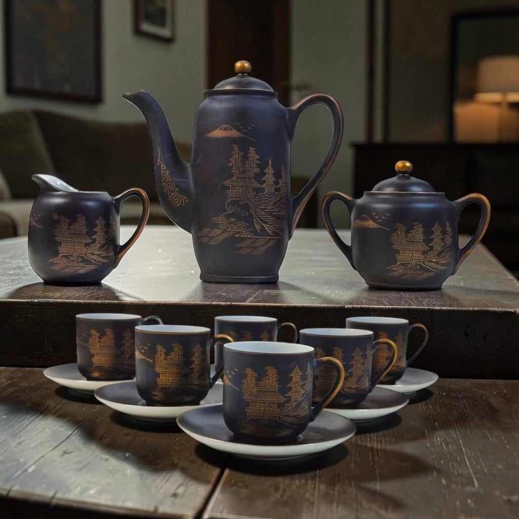 Japanese Chinoiserie Porcelain Coffee Set – Miniature & Gold Detailing – Queen Portrait – 15 Pieces
