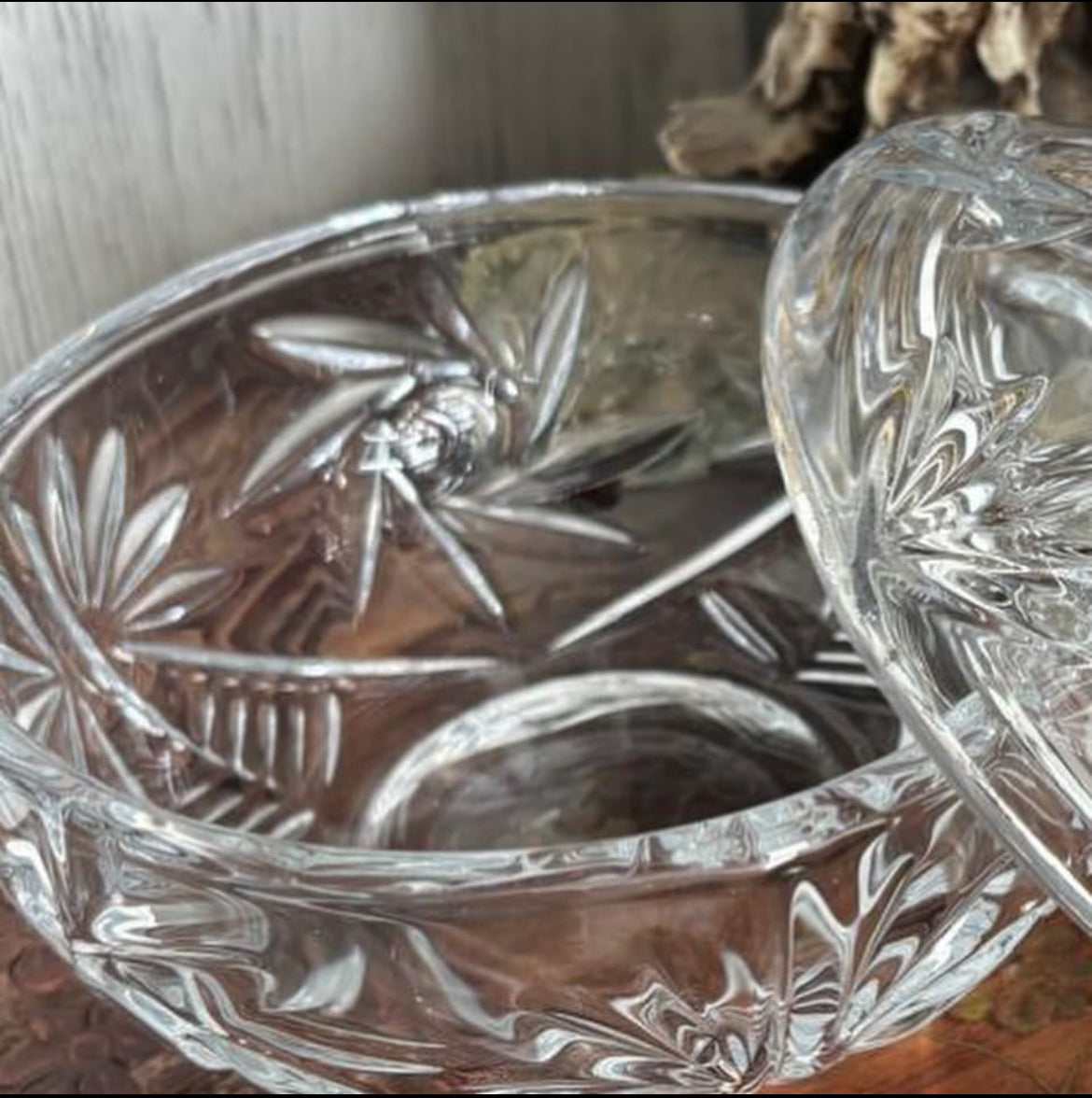 Bohemian Crystal Bonbonnière