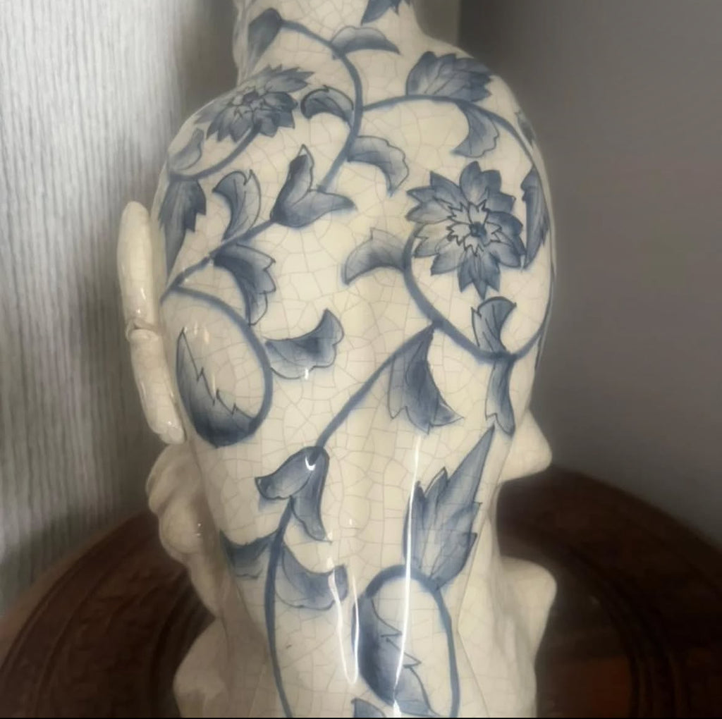 Bleu Blanc Parrot: Capodmonte Style