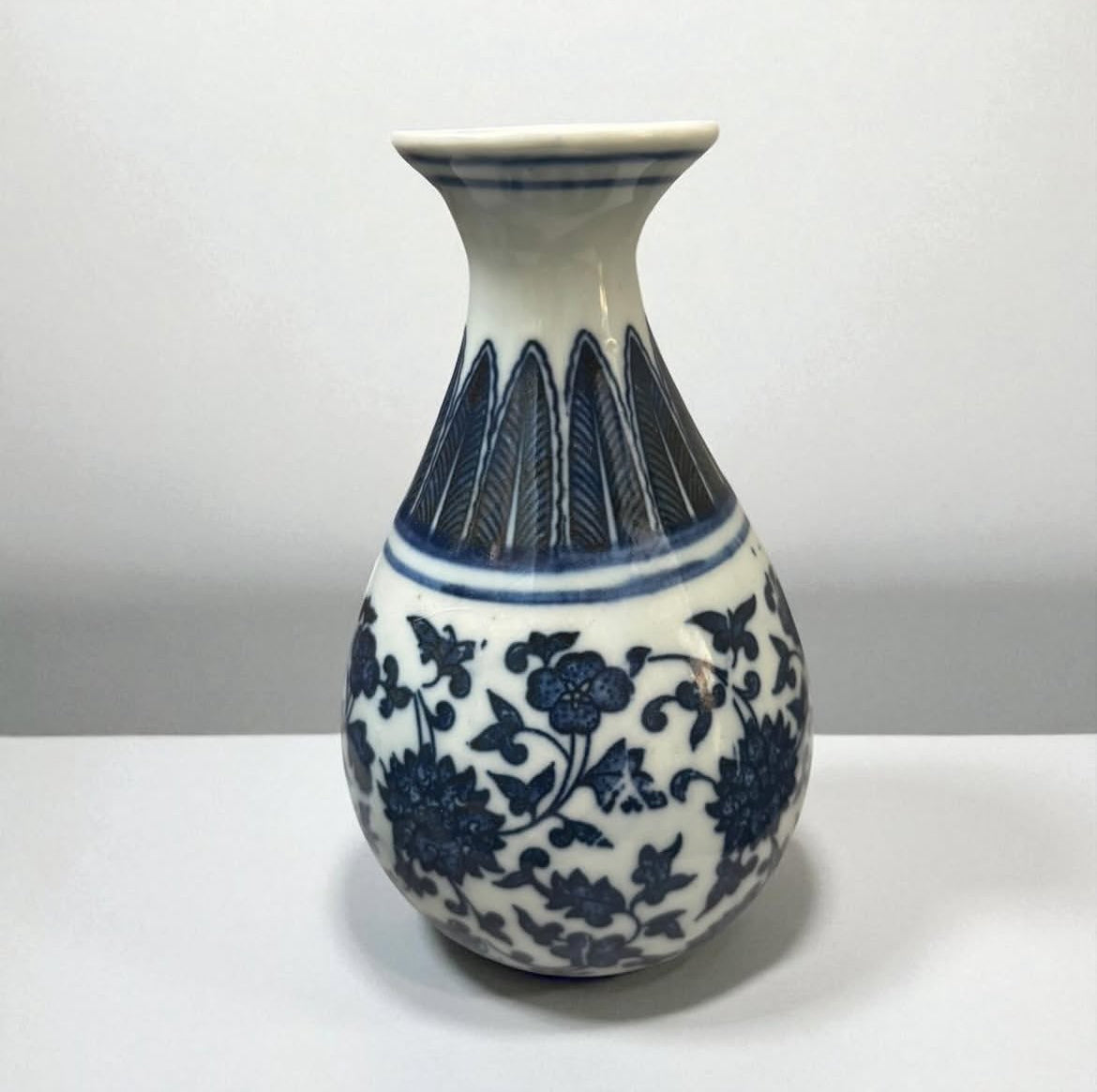 Bleu Blanc Porcelain Vases