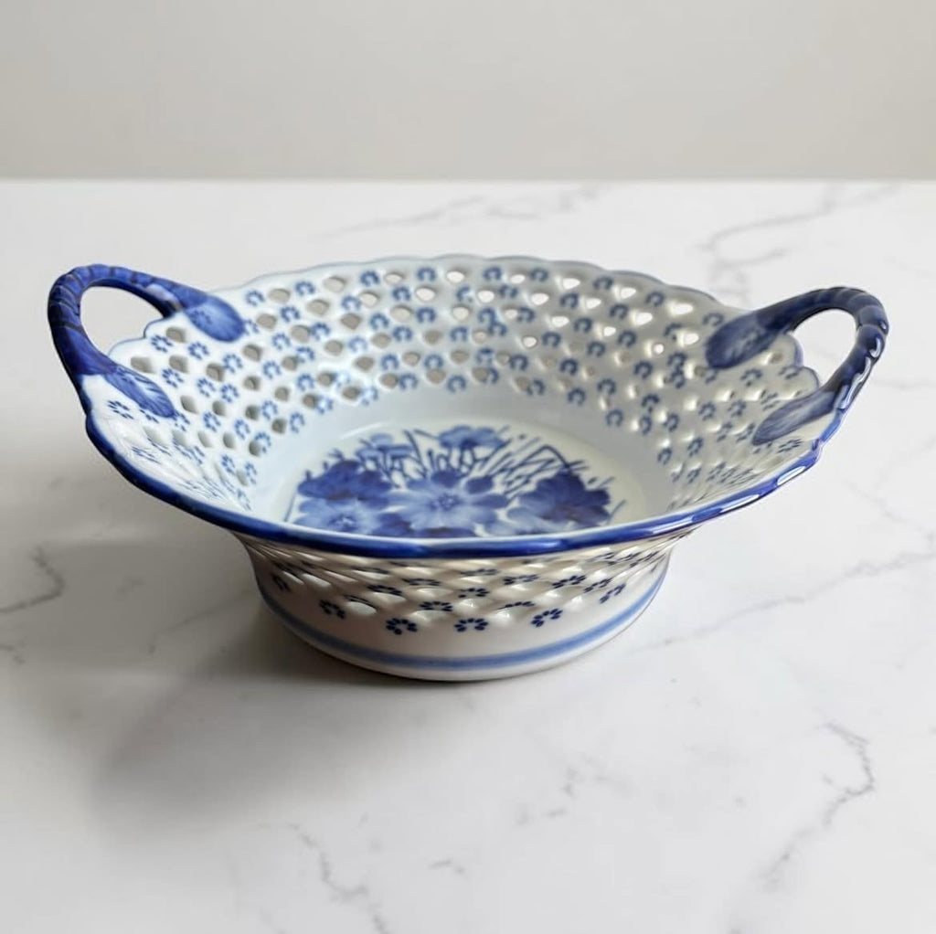 Large Bleu Blanc Porcelain Fruit Plate – Pierced Floral Design