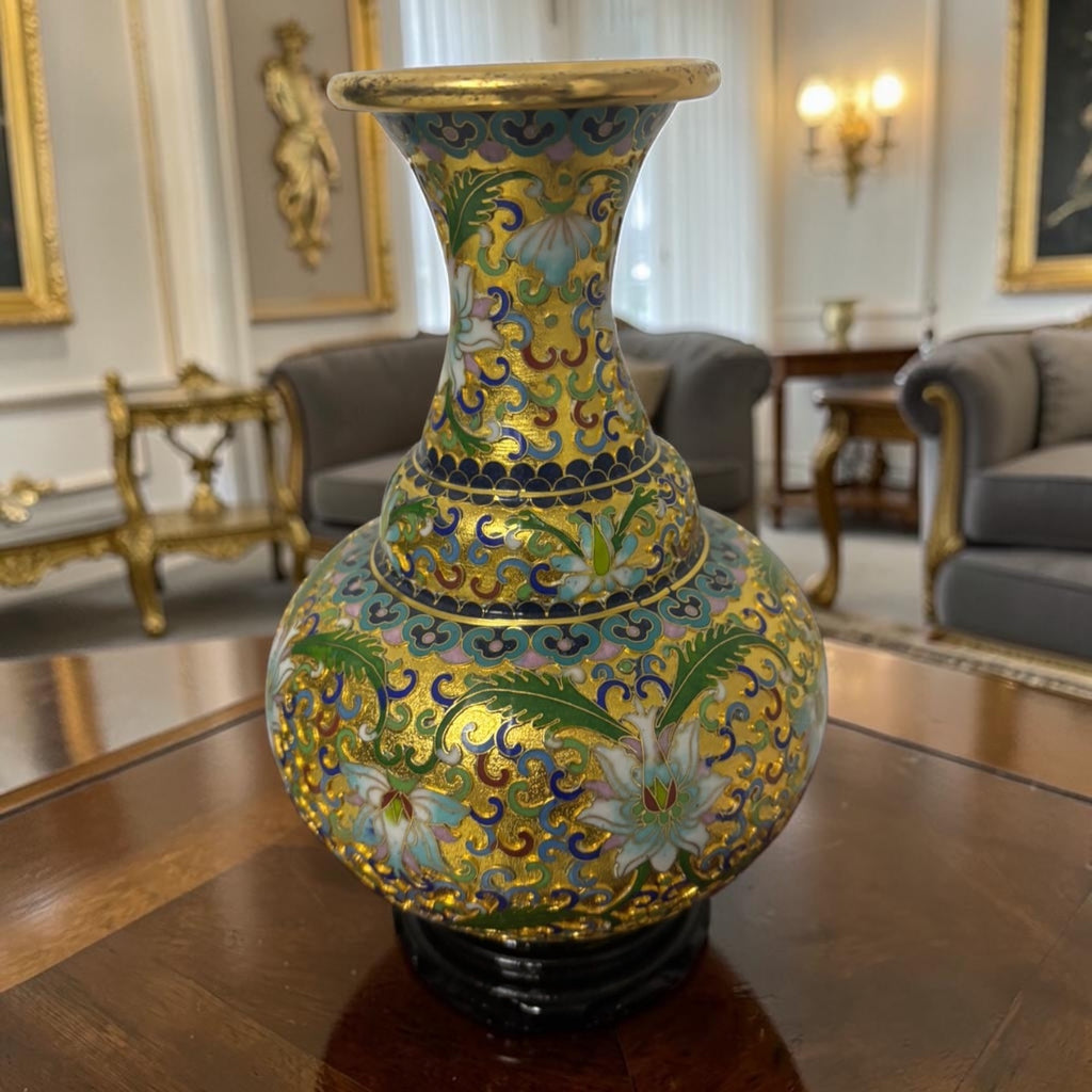 Cloisonné Vase with Raised Detailing – Original Velvet Box