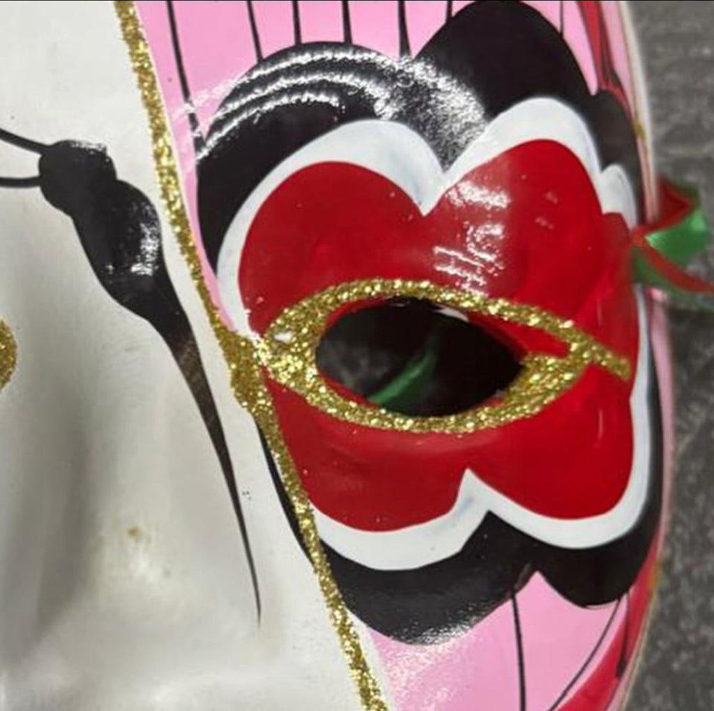 Porcelain Wall Mask
