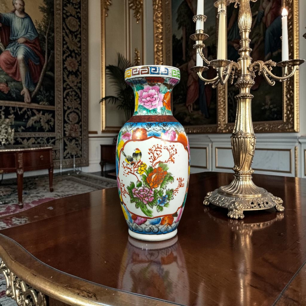 Chinoiserie Vase with Birds & Floral Motifs – Gold Detailing