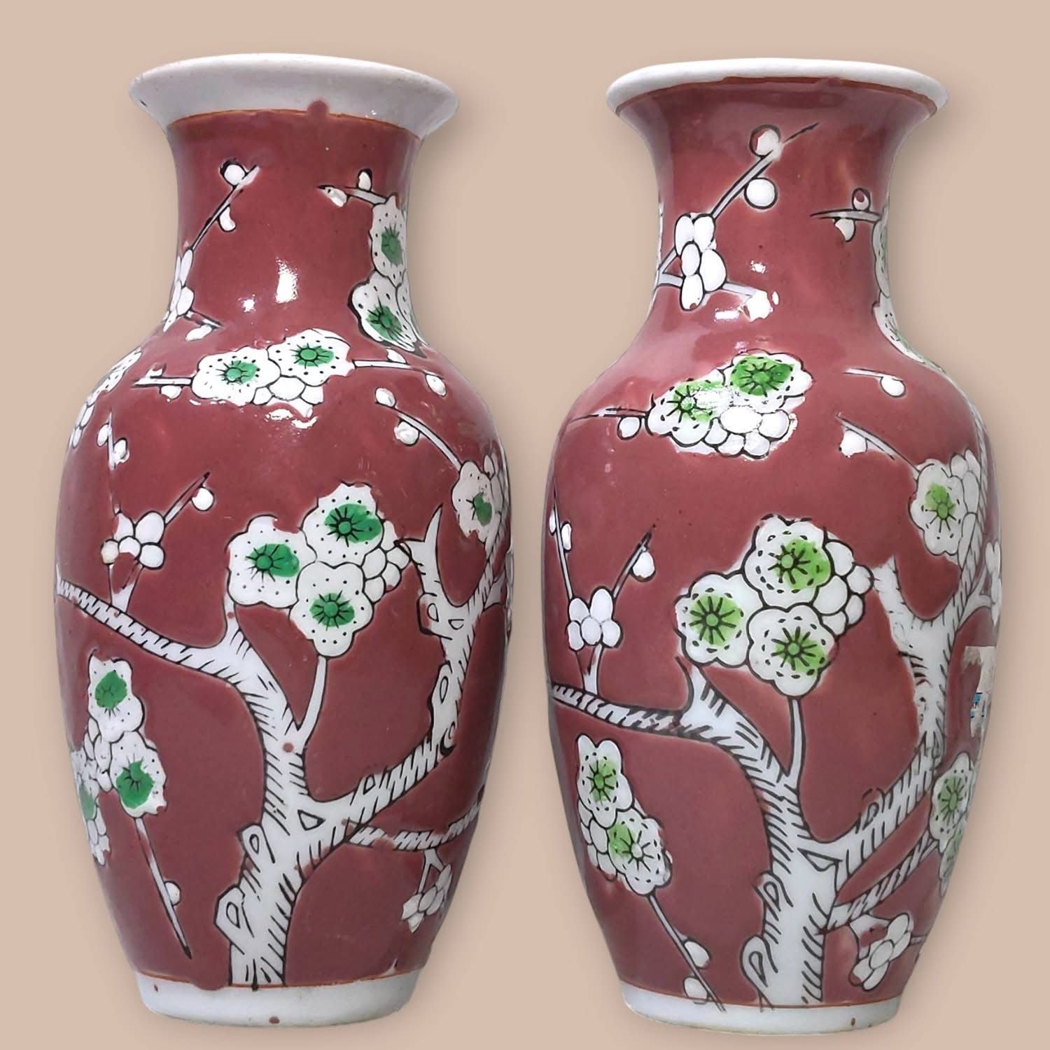 Pair of Chinoiserie Vases – Floral Engraving