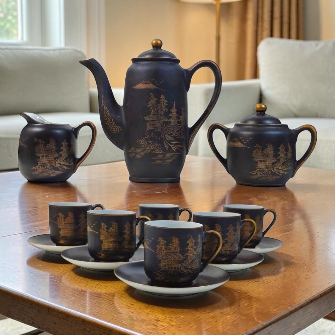 Japanese Chinoiserie Porcelain Coffee Set – Miniature & Gold Detailing – Queen Portrait – 15 Pieces