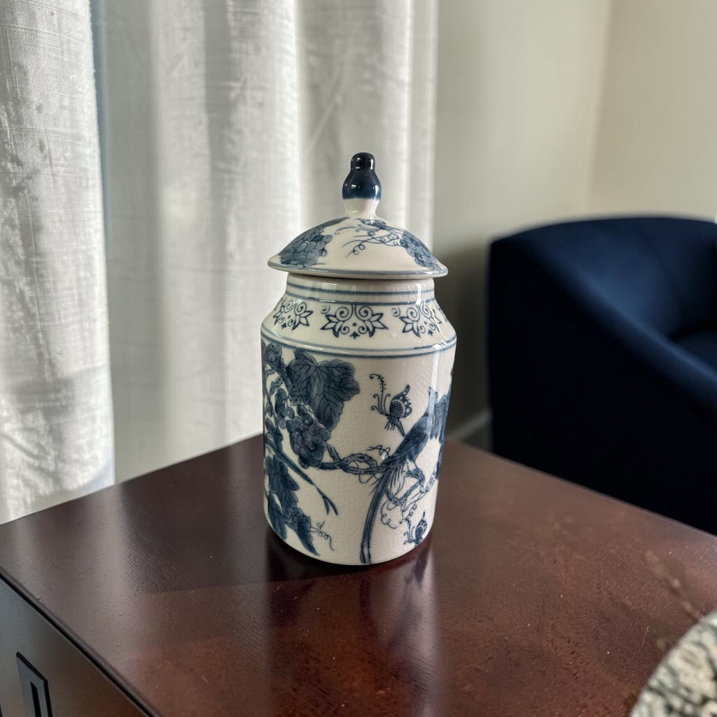 Bleu Blanc Porcelain Ginger Jar