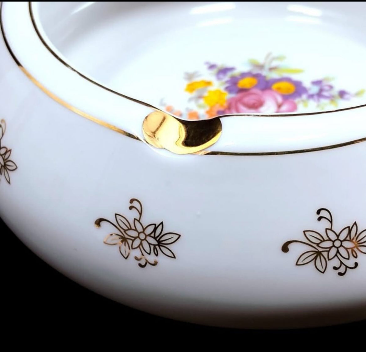 Japanese Porcelain Ashtray with Floral Design