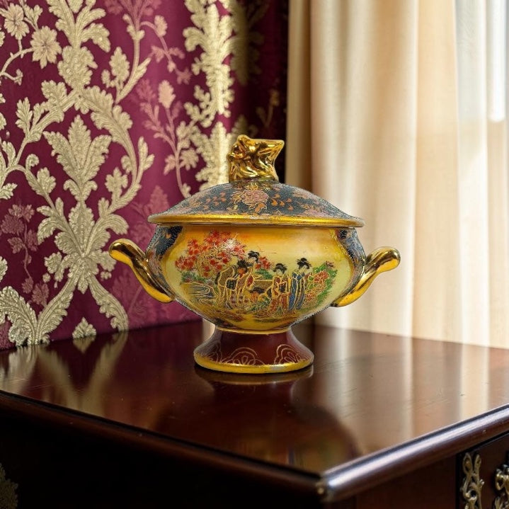 Satsuma Chinoiserie Bonbonnière with Hand-Painted Miniature Artwork & Gold Accents