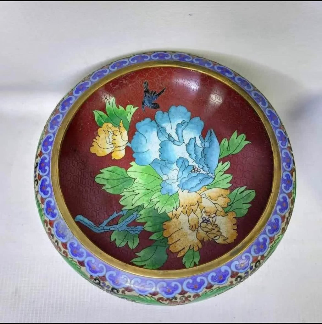 Exquisite Cloisonné Bonbonnieres