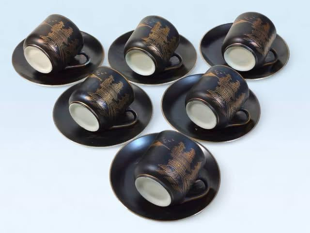 Japanese Chinoiserie Porcelain Coffee Set – Miniature & Gold Detailing – Queen Portrait – 15 Pieces