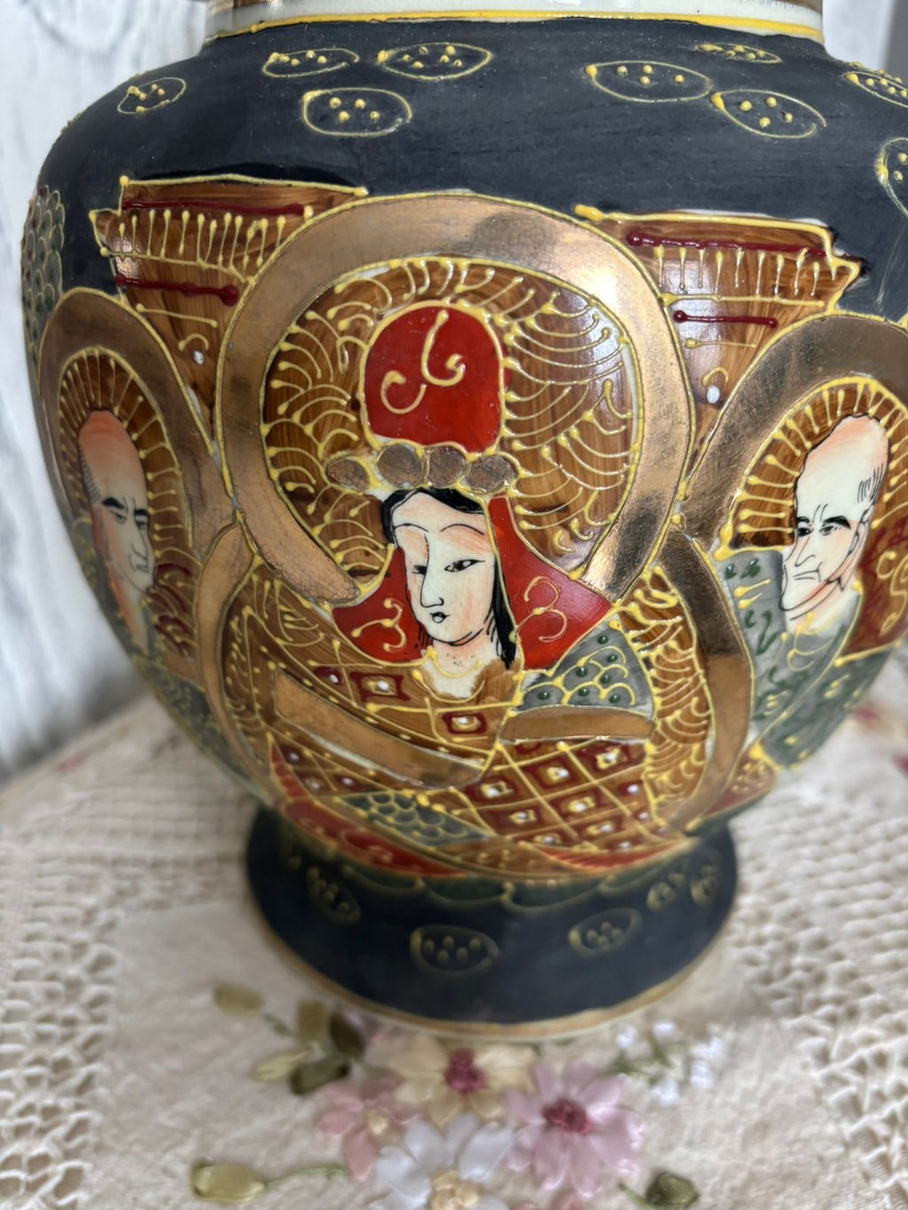 Rare Satsuma Porcelain Vase – Stamped – Raised Work with Gold Detailing