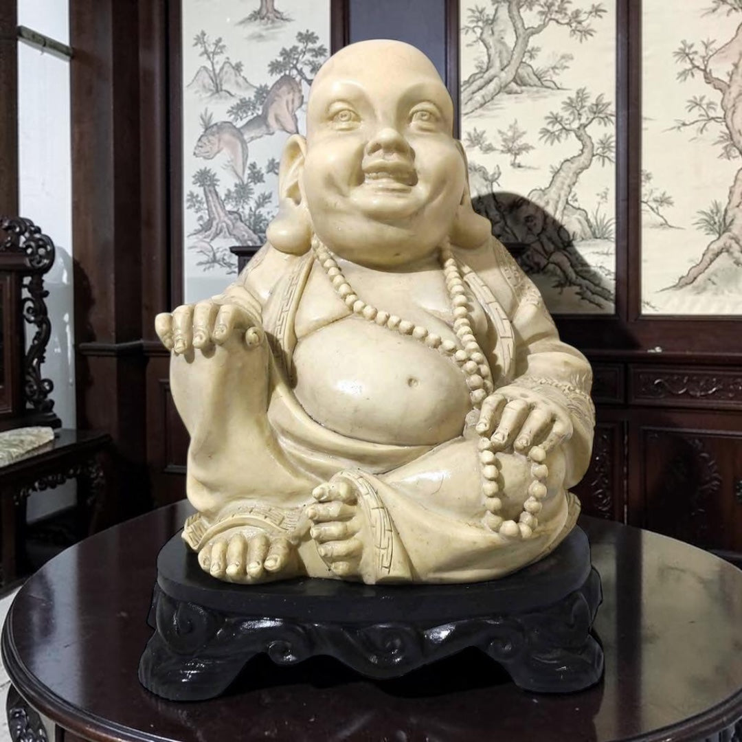 Large Chinoiserie Buddha Statue – Cream Tone – Wooden Base