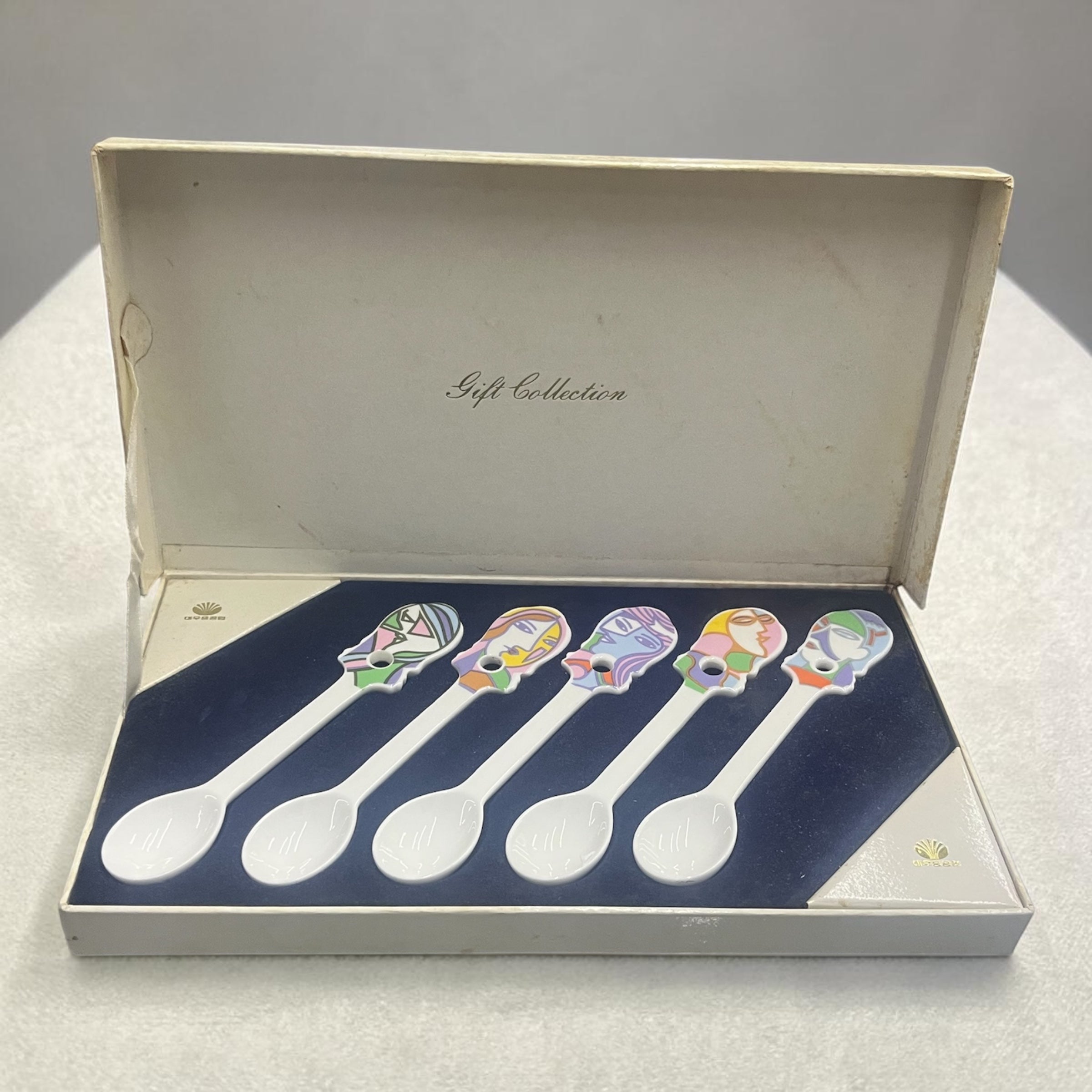 Chinoiserie Porcelain Spoon Set – Stamped – With Original Box
