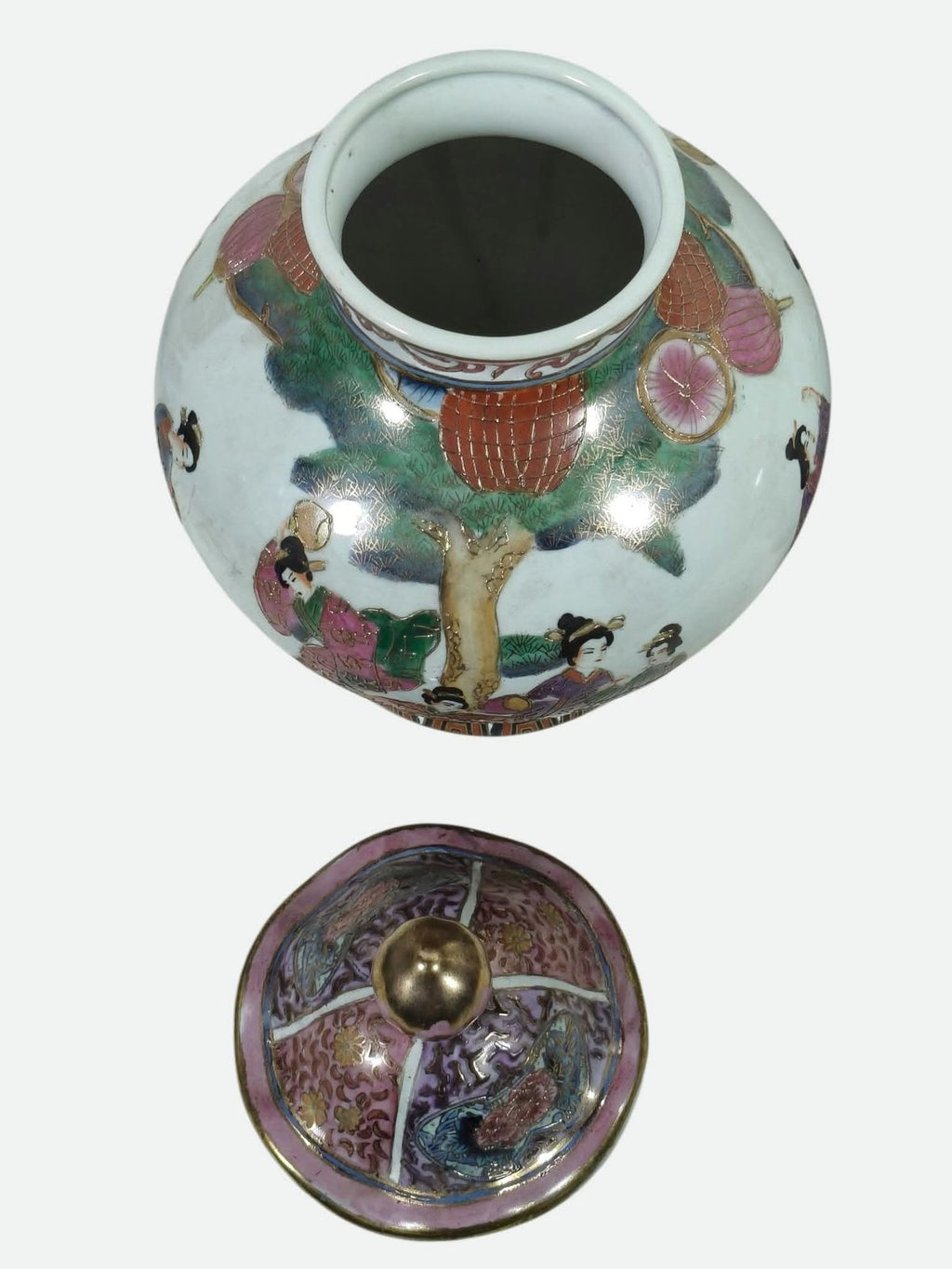 Chinoiserie Satsuma Potiche with Hand-Painted Bride Motif