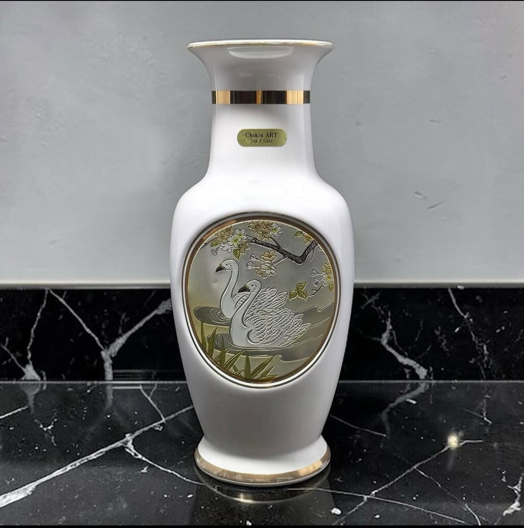 Japanese Porcelain Vase – Chokin Art