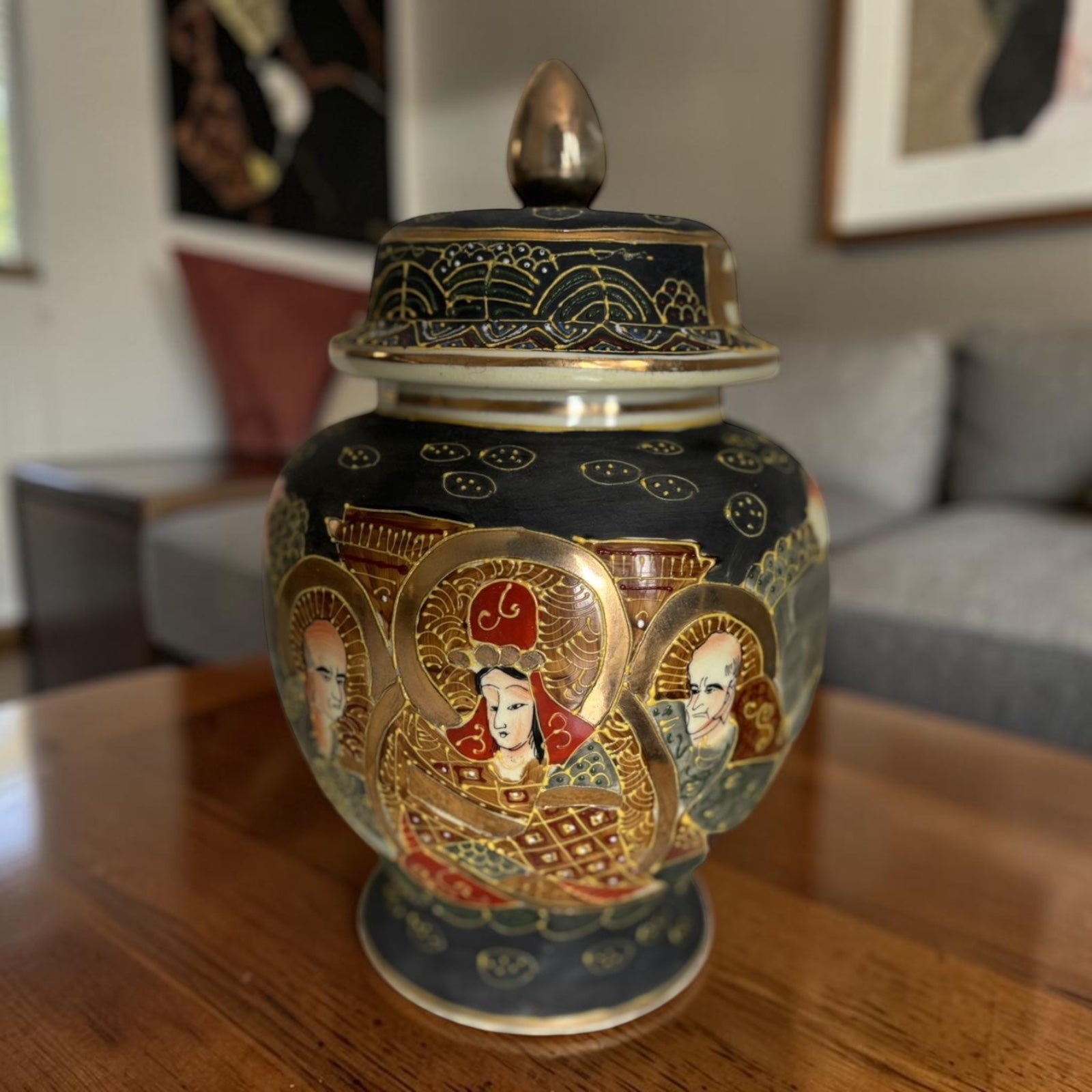 Rare Satsuma Porcelain Vase – Stamped – Raised Work with Gold Detailing