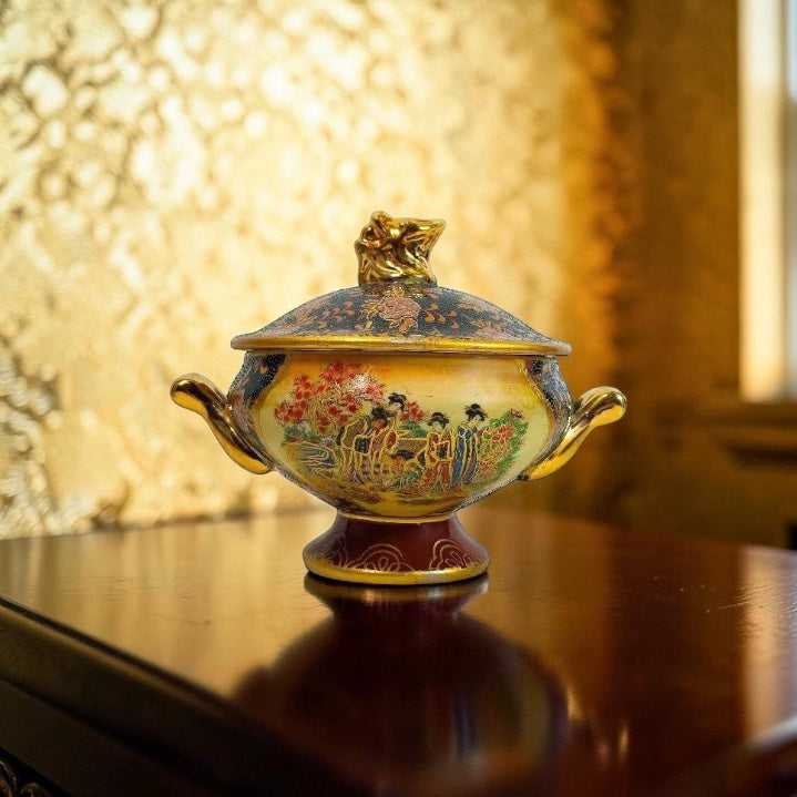 Satsuma Chinoiserie Bonbonnière with Hand-Painted Miniature Artwork & Gold Accents