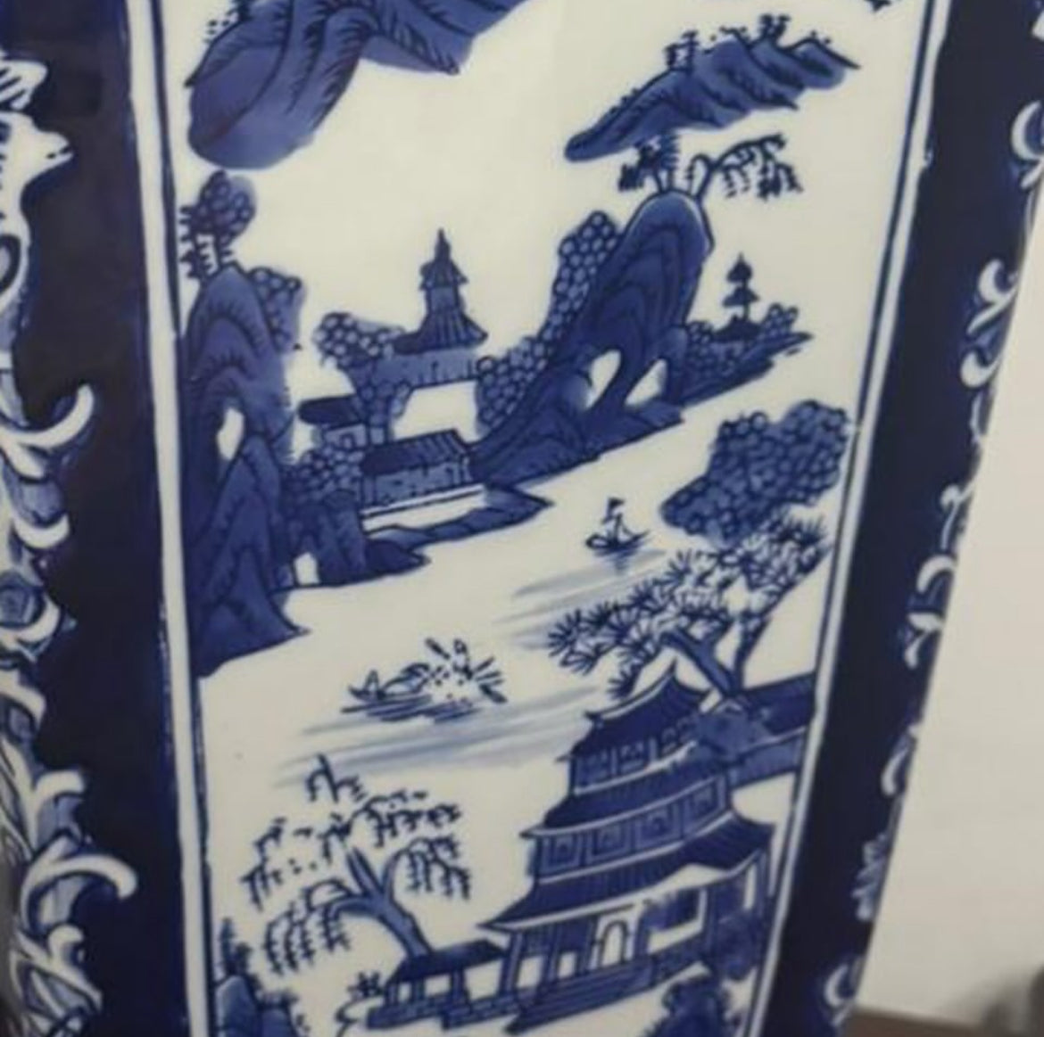 Square Bleu Blanc Chinoiserie Vase