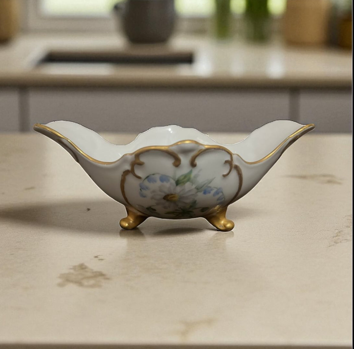 Hand-Painted Porcelain Jardinière – Multicolor Floral Design