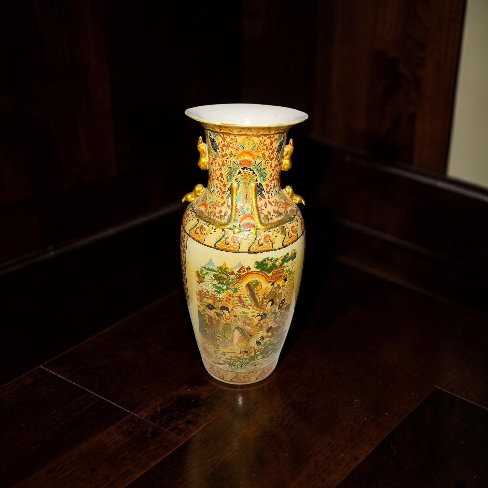 Large Chinoiserie Porcelain Vase – Raised Miniature Artwork – Hand Made with Gold Detailing