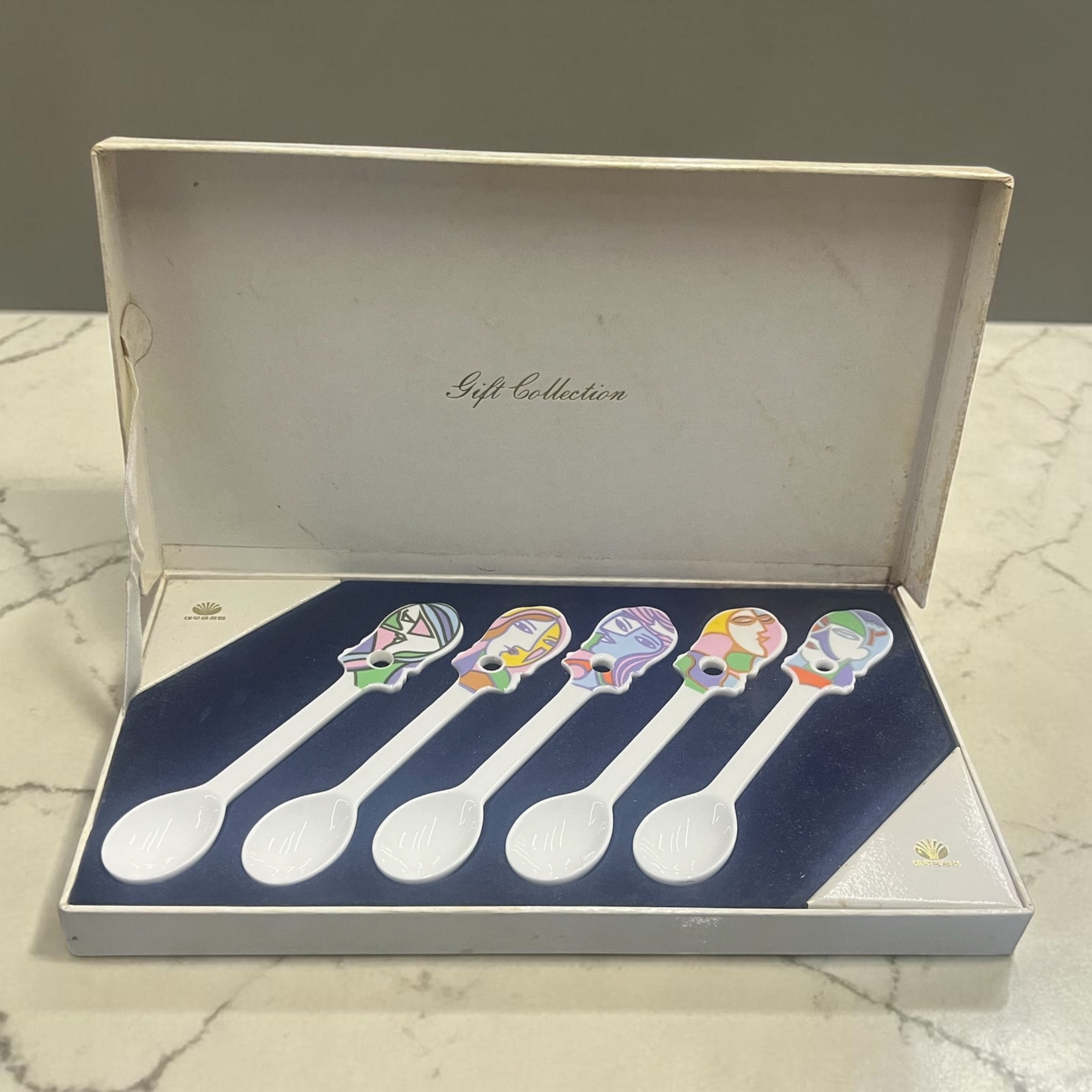 Chinoiserie Porcelain Spoon Set – Stamped – With Original Box