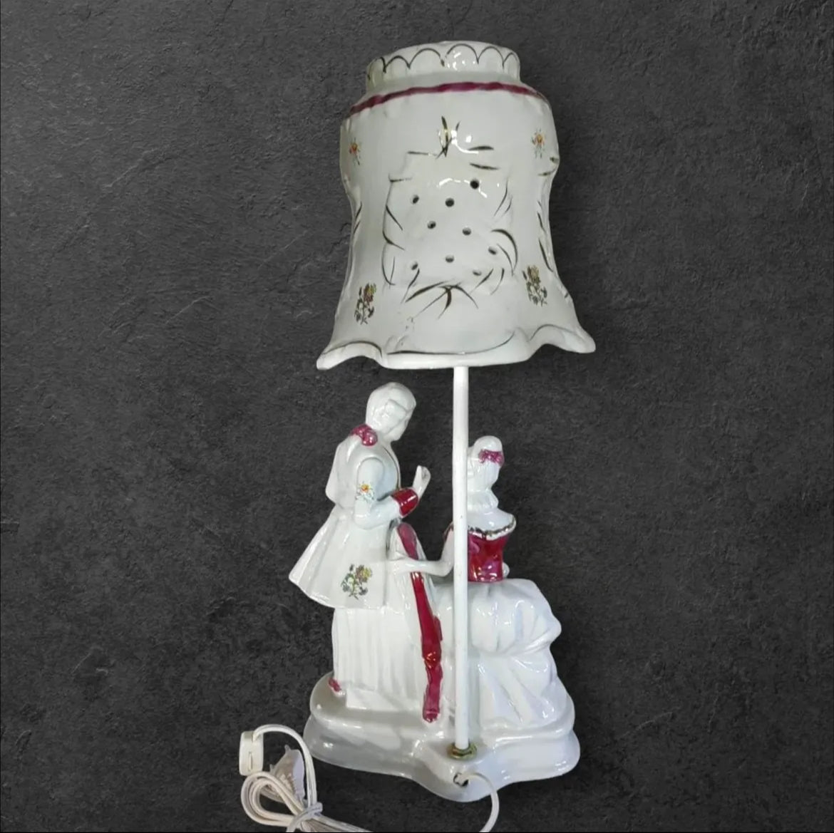 Romeo & Juliet: White & Burgundy Porcelain Lamp