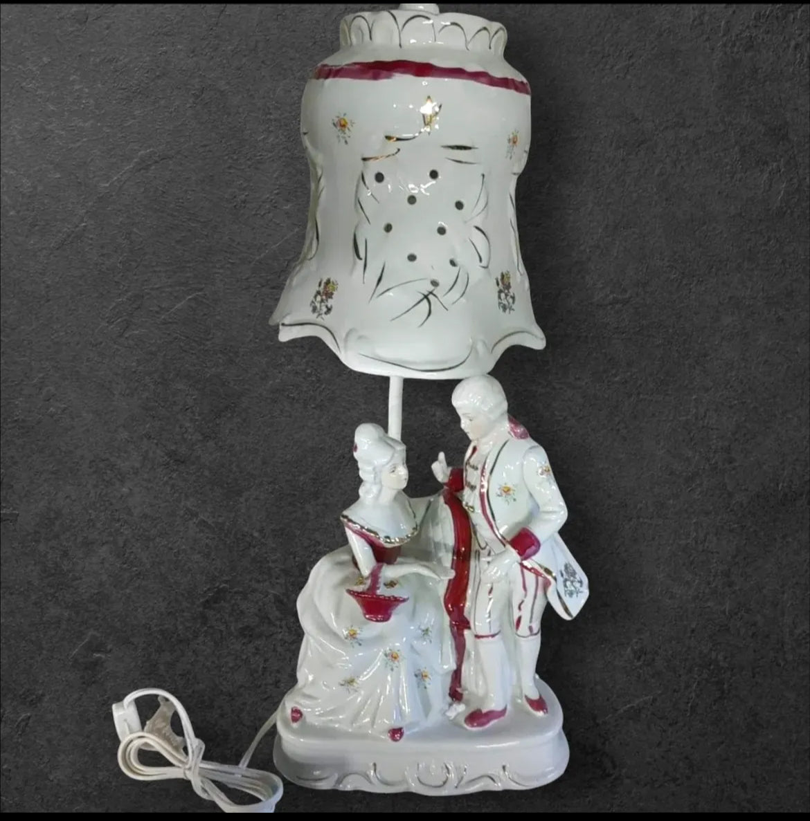 Romeo & Juliet: White & Burgundy Porcelain Lamp