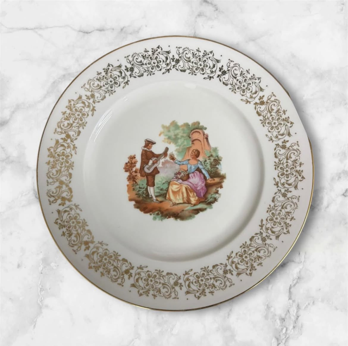 Bavarian Romeo & Juliet Plate: Gilded Bavarian Romance